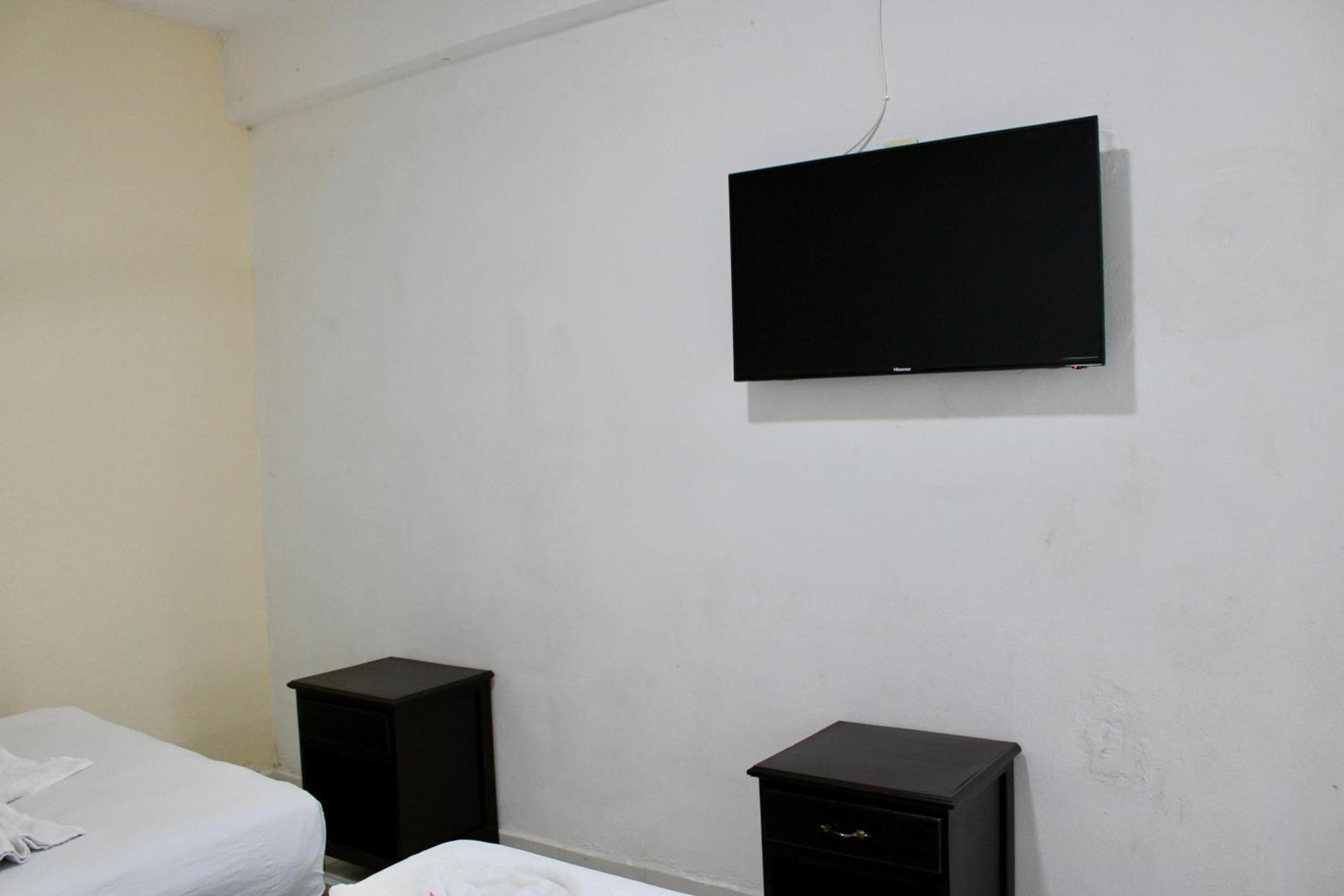 צ'טומאל Oyo Hotel Colibri מראה חיצוני תמונה